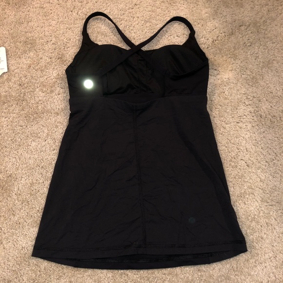 lululemon black cross-back tank size 4 - Picture 5 of 6